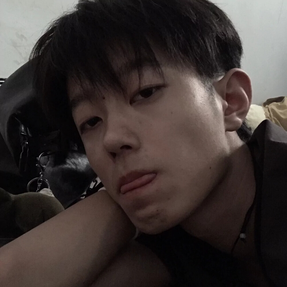 二传注明堆糖泊星港