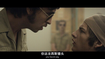 斯坦福监狱实验
@ Ezra Miller@ Michael Angarano@ Tye Sheridan