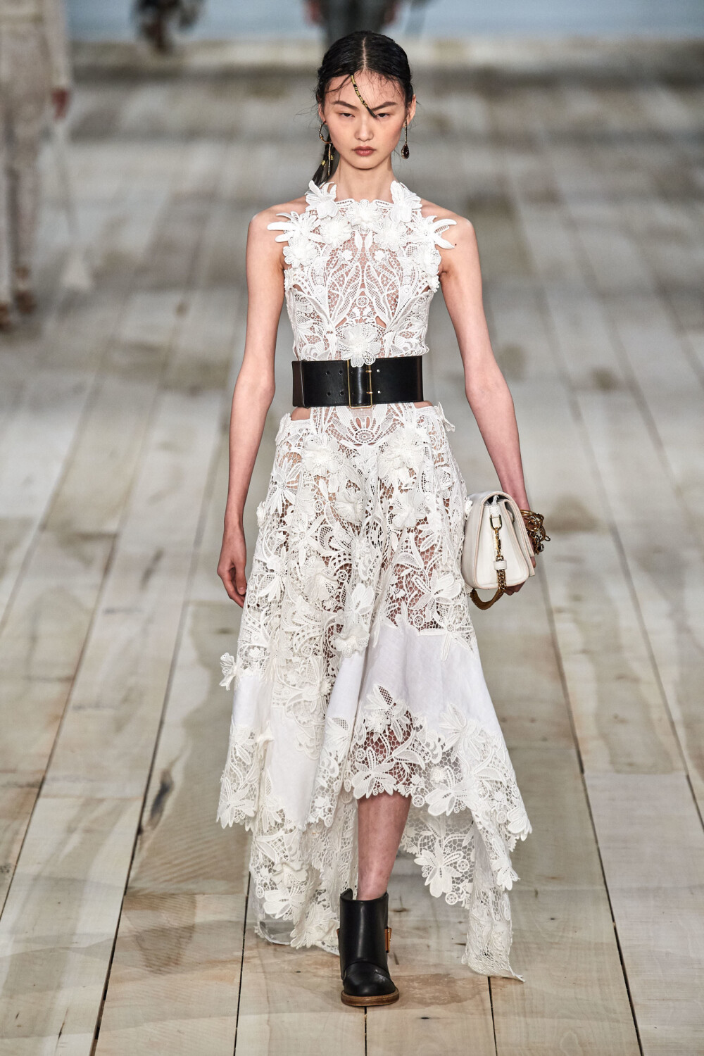 Alexander McQueen Spring 2020 Ready-to-Wear