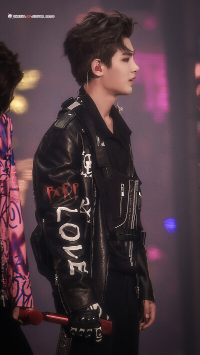 黄明昊×NINE PERCENT告别演唱会
cr.SweetOfJustin_0219