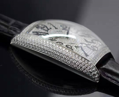 GF新品Franck Muller 法穆兰Casablanca系列8880 酒桶型男表