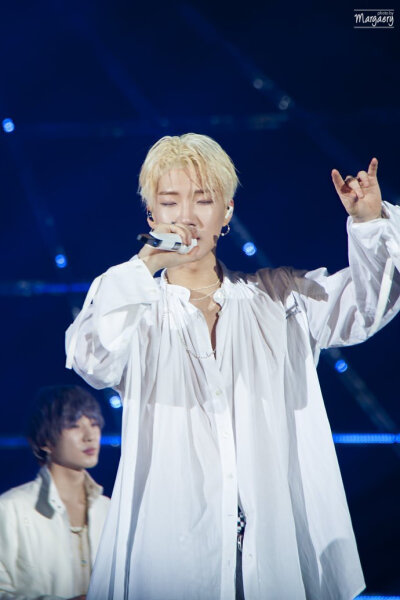 李昇勋 HOONY
⚘180819 winner 2018 world tour[everywhere] in seoul⚘
✨…