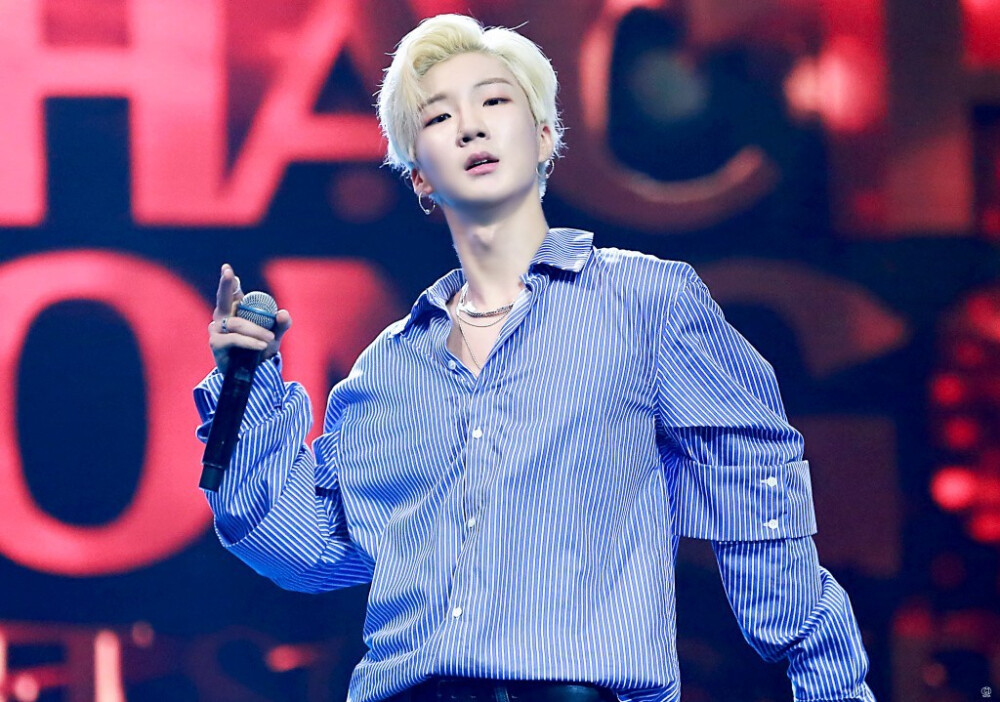 李昇勋 HOONY
❥180826 《Duet Song Festival》❥
✨ⓌⒾⓃⓃⒺⓇ✨