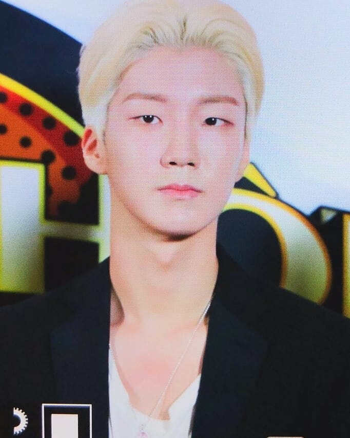 李昇勋 HOONY
?180825 越南Duet Song Festival?
????????