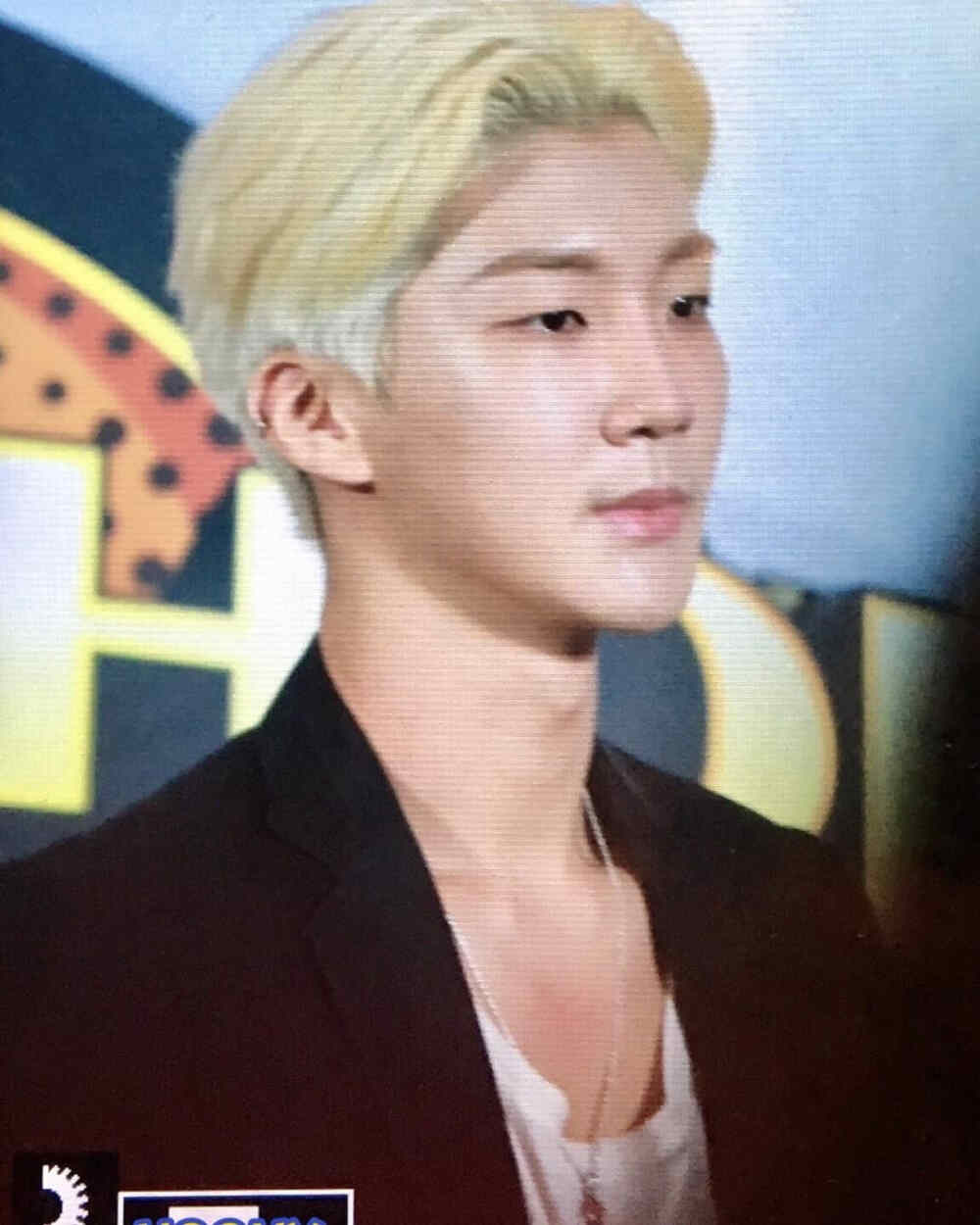 李昇勋 HOONY
❦180825 越南Duet Song Festival❦
✨ⓌⒾⓃⓃⒺⓇ✨