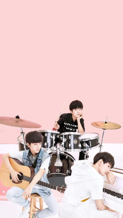 TF家族 tfboys 添福宝 王俊凯 王源 易烊千玺 小凯 小源 烊烊