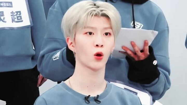 范丞丞橙光素材
二转注明沈温