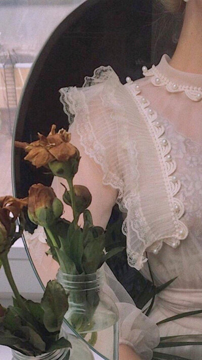 :偶尔动情，记得清醒