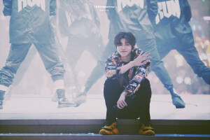 NINEPERCENT
蔡徐坤