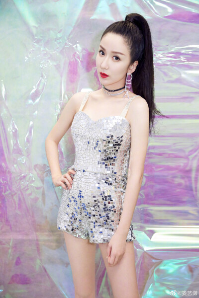 蒌艺潇