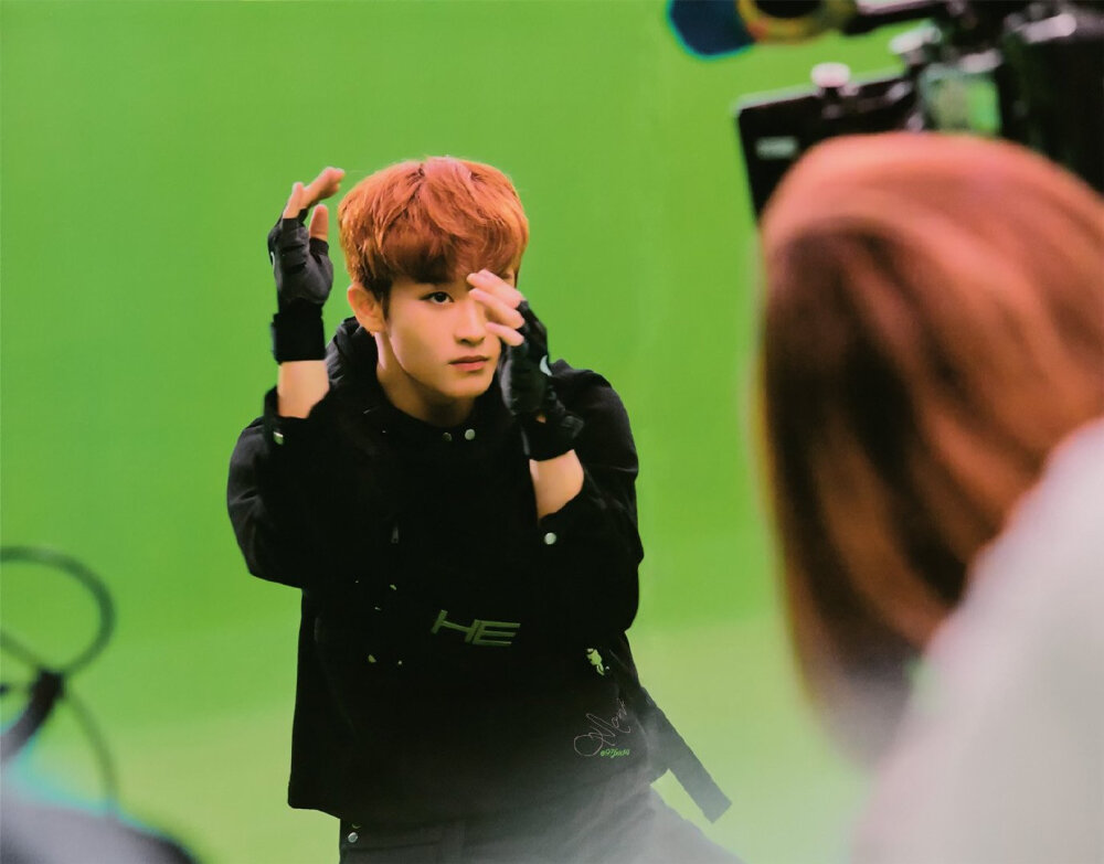 NCT李马克。头哥鲨我TT。©wb。