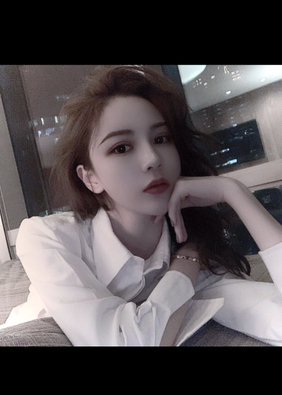 夜夜难熬，夜很难熬，可我夜夜都在熬