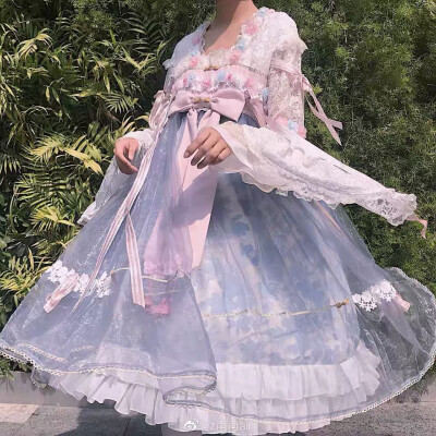 #lol裙✨
#自截✨
（lolit裙第一波 望喜）
爱你们