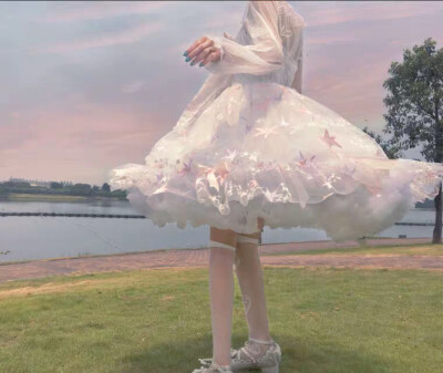 #lol裙✨
#自截✨
（lolit裙第一波 望喜）
爱你们