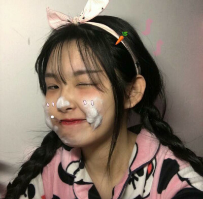 #闺蜜✨
#姐妹✨
（闺头第一波 望喜）
爱你们
可否给出你们的小心心