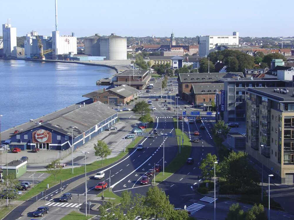 奥尔堡海滨公园 Aalborg Waterfront – linking port & city / C. F. Møller Architects