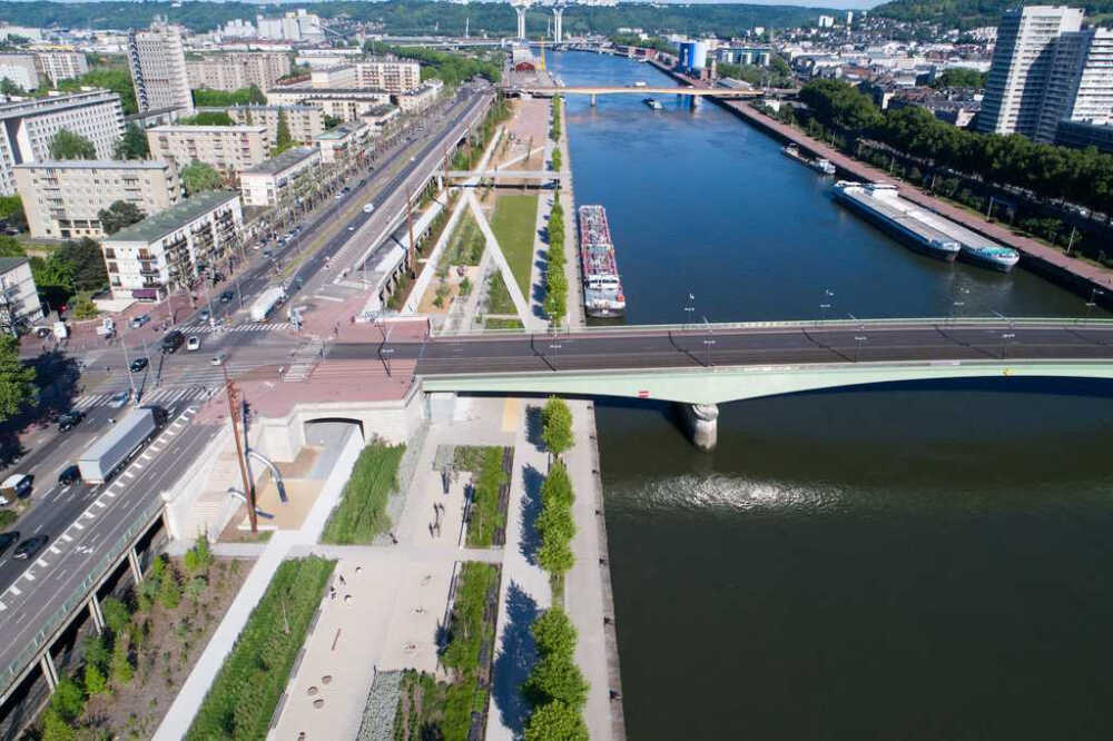 法国鲁昂塞纳河左岸景观 Rouen, Banks of the Seine / In Situ