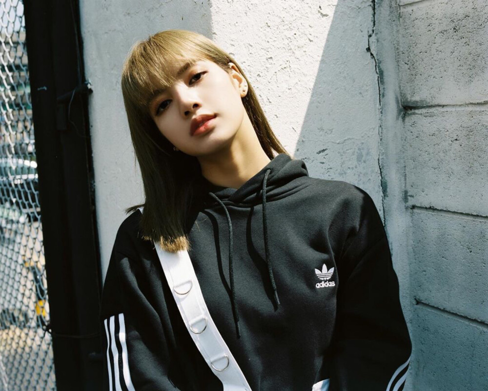 BLACKPINK LISA