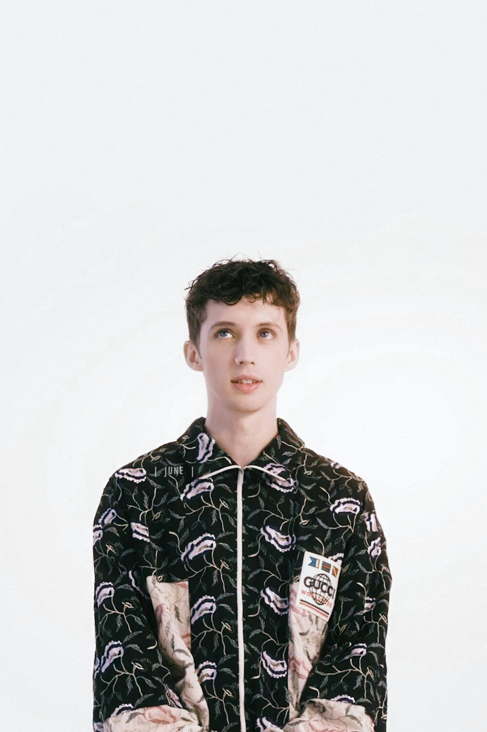 Troye Sivan♡
戳爷