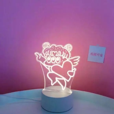 搞怪可爱朋友圈背景图.杂