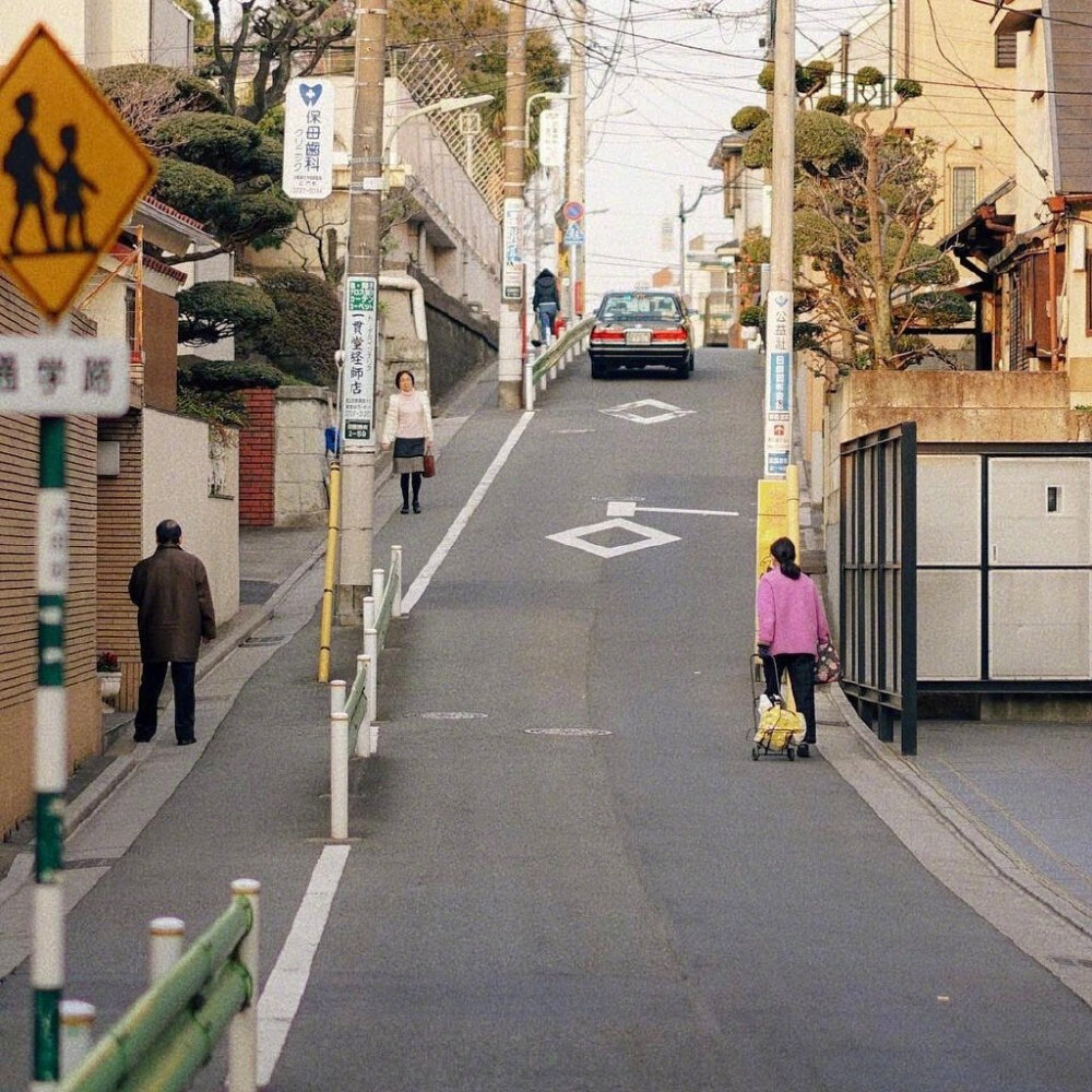 “每一个清澈晴朗的小日子都是好日子。”