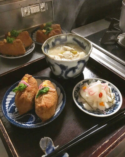 唯有美食不可辜负