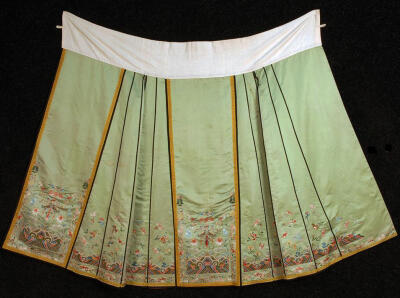 【绿缎地马面裙】——清
