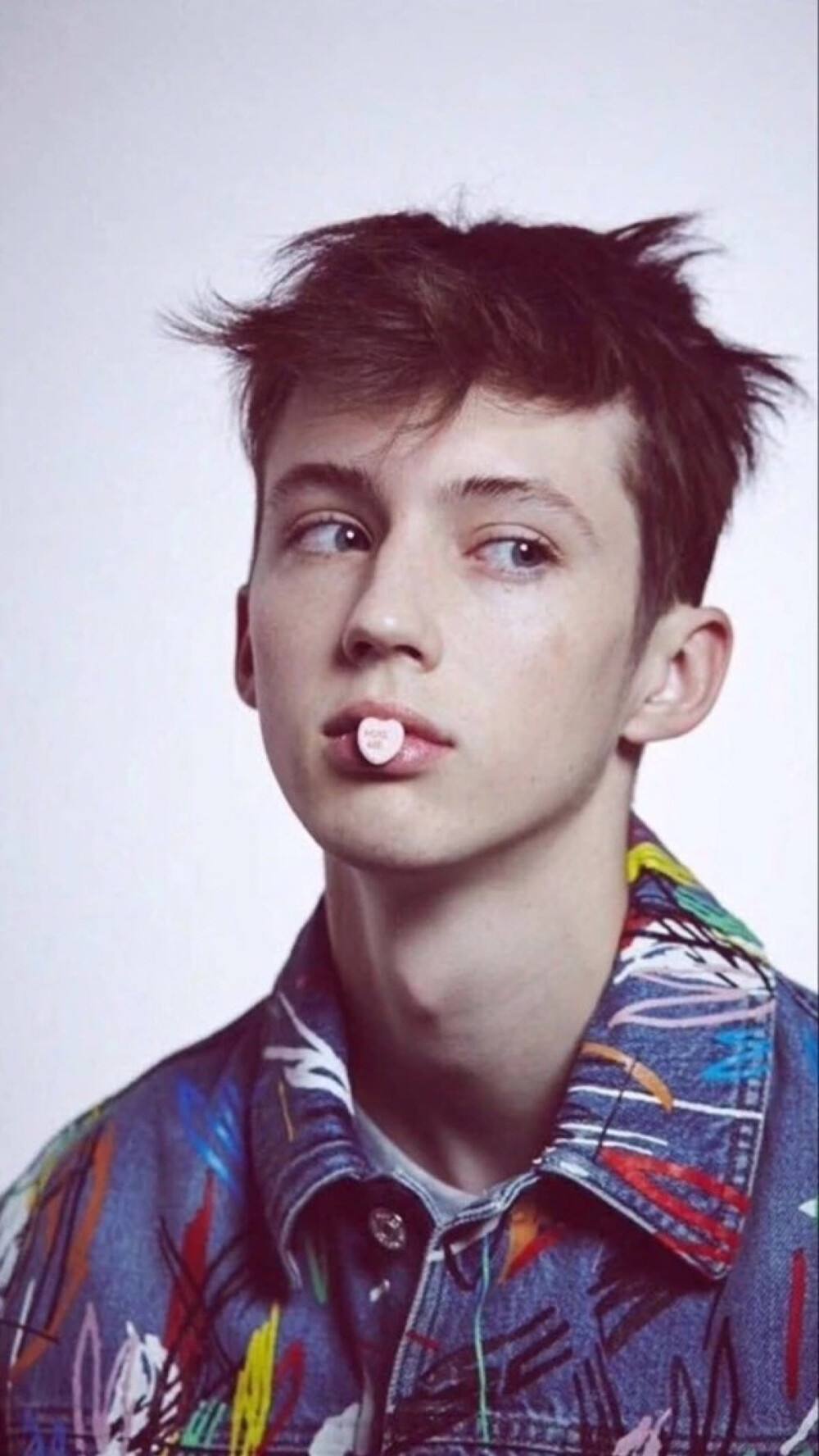 Troye Sivan 戳爷 特洛耶希文