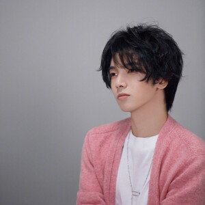 +。:.ﾟ٩(๑>◡<๑)۶:.｡+ﾟ