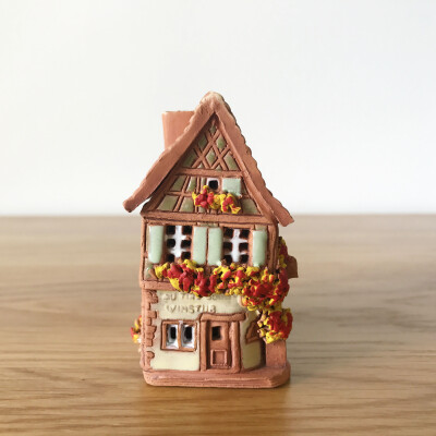 法国购回 科尔马小镇传统建筑民居小屋香薰炉摆件 世界旅行纪念