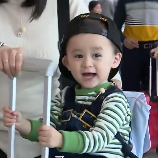 《超人回来了》
◎本特利