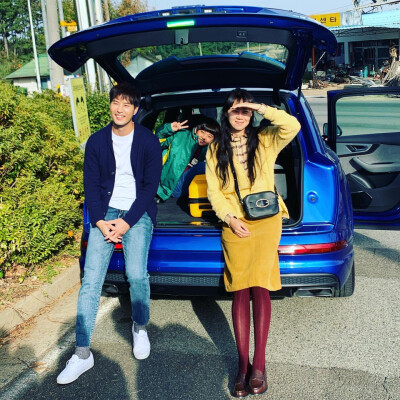 孔晓振 ♥ ♥ ♥
INS：rovvxhyo