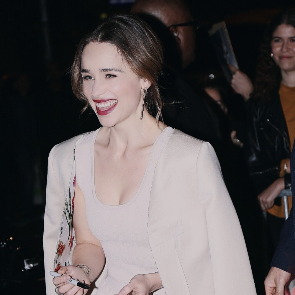 Emilia Clarke ——去年圣诞宣传/诺顿秀录制