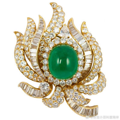 祖母绿花朵古董珠宝