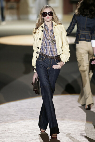 Vlada Roslyakova
Dsquared² SS 2009