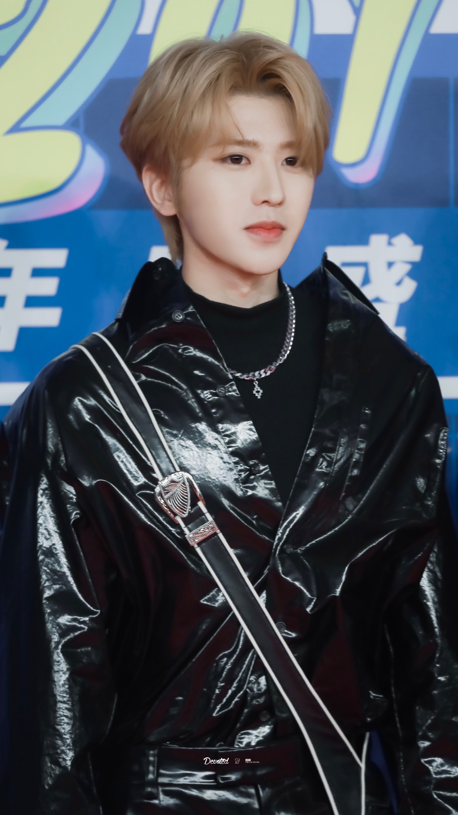 cr: Devoted·蔡徐坤
20191031亚洲新歌榜红毯