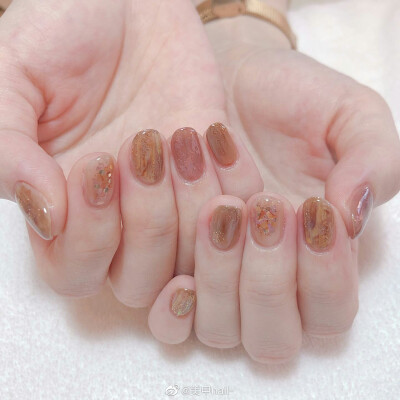 @美甲nail-
奶茶色美甲