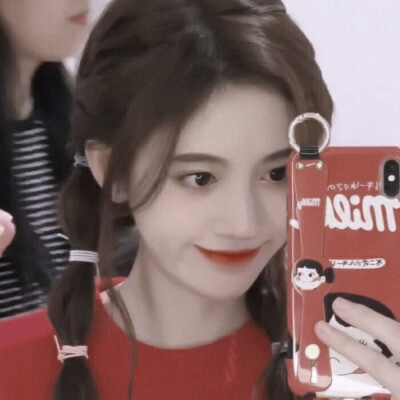 鞠婧祎 原截小黄君 二改姜岐