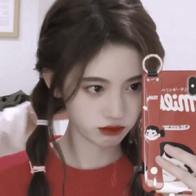 鞠婧祎 原截小黄君 二改姜岐