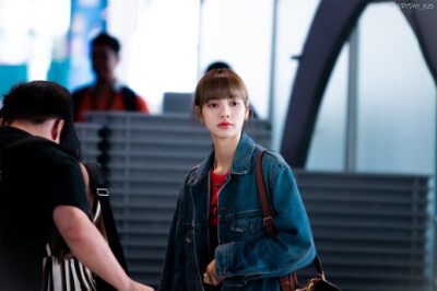 lalisa manoban ☪ 甜豆莎