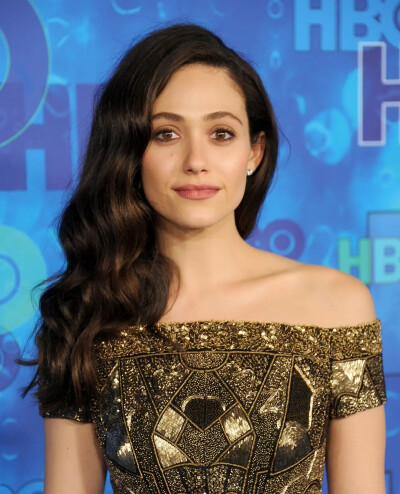 埃米·罗森
Emmy Rossum