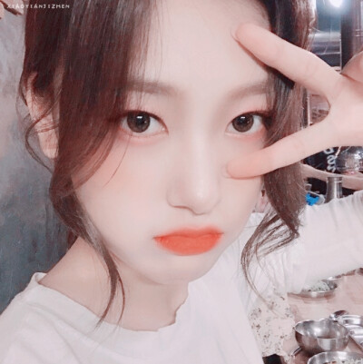 Choerry 崔艺冧