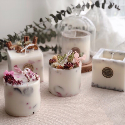 ᴄᴀɴᴅʟᴇ．蜡烛