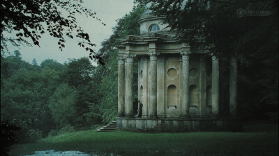 《傲慢与偏见》自截背景 自调色