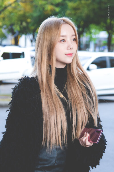 Lovelyz 金志妍 Kei