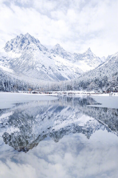 雪山