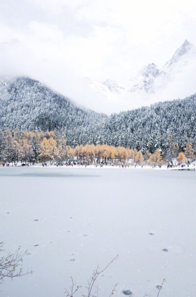 雪山