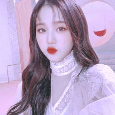 张元英头像
©®温夏