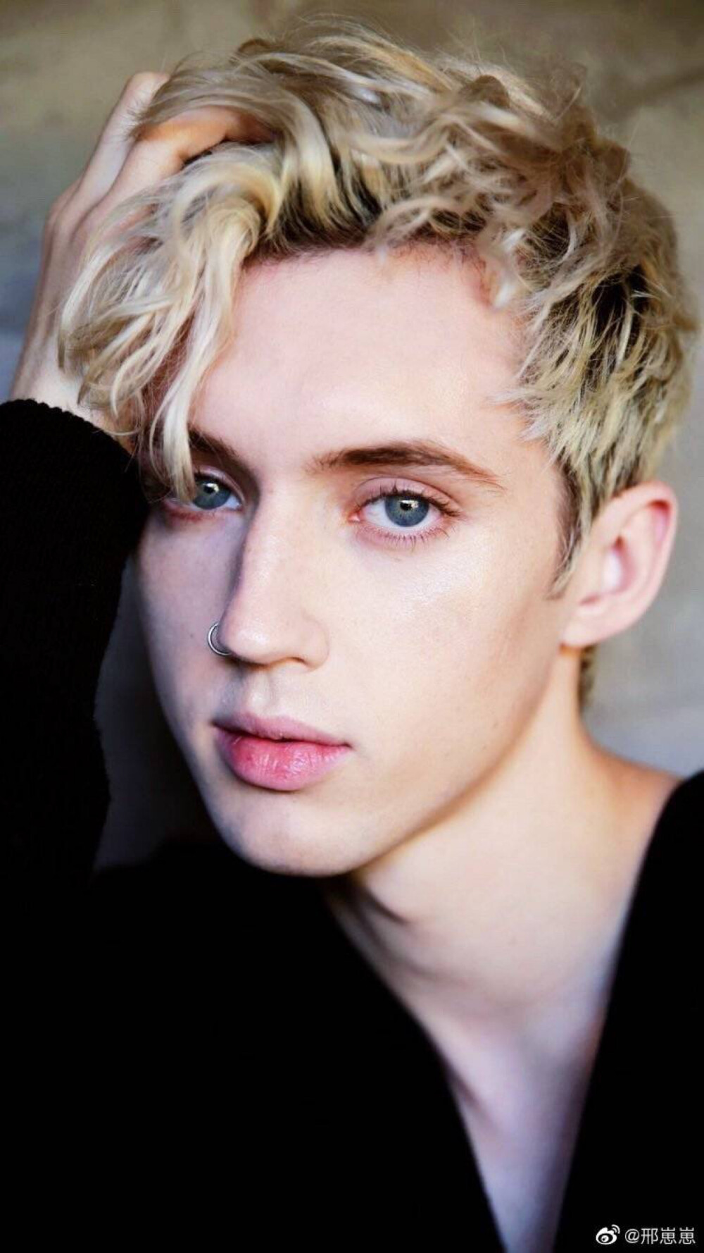 Troye Sivan 戳爷 特洛耶希文