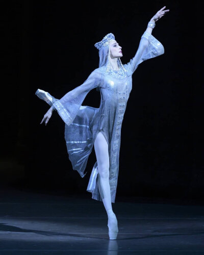 Svetlana Zakharova
《伊凡雷帝》2019/10/4
皓月冷千山 ​​​